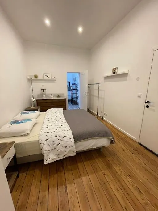 Studio Independant Sans Cuisine - Le Coin Cosy Avec Wifi بروكسل 0*,  بلجيكا